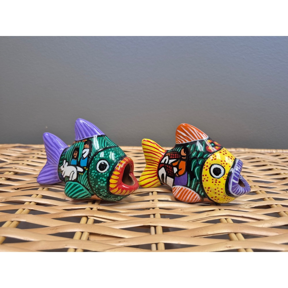 Vintage Folk Art Pottery Fish Figurines Hand Painted Terracotta Set of 2 Multi‎
